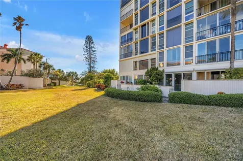 7400 Sun Island Drive S South Pasadena FL 33707