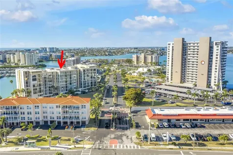 7400 Sun Island Drive S South Pasadena FL 33707