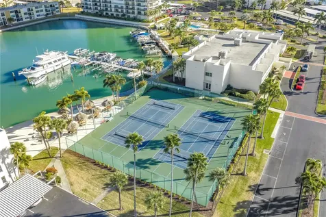 7400 Sun Island Drive S South Pasadena FL 33707