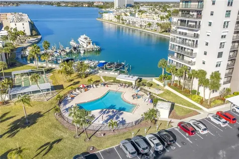 7400 Sun Island Drive S South Pasadena FL 33707