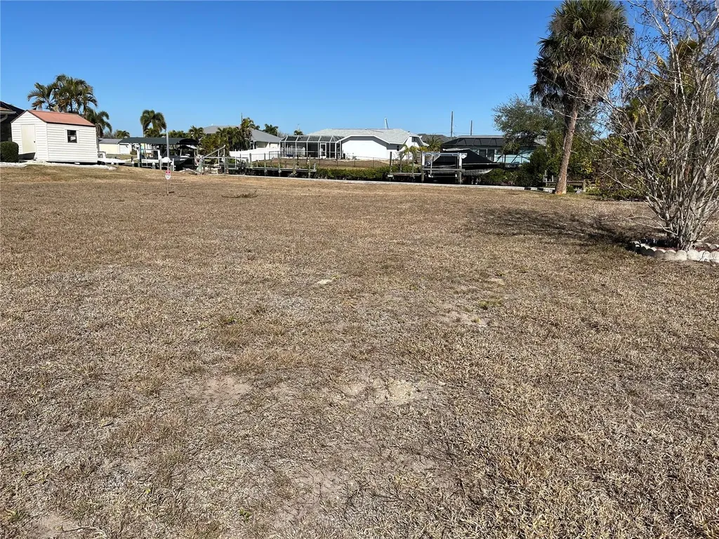 19262 Pine Bluff Court Port Charlotte FL 33948