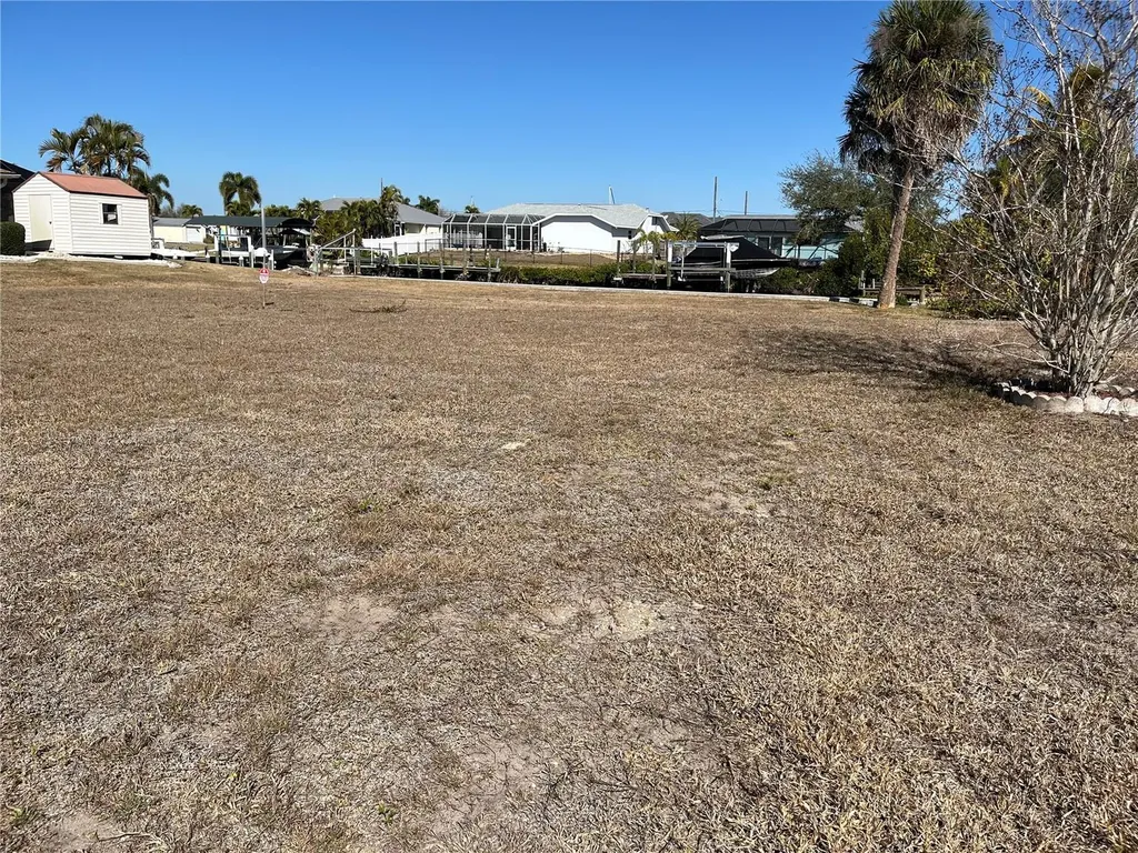19262 Pine Bluff Court Port Charlotte FL 33948