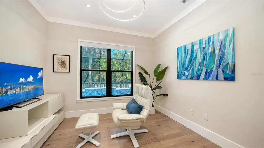 575 S Spoonbill Drive Sarasota FL 34236
