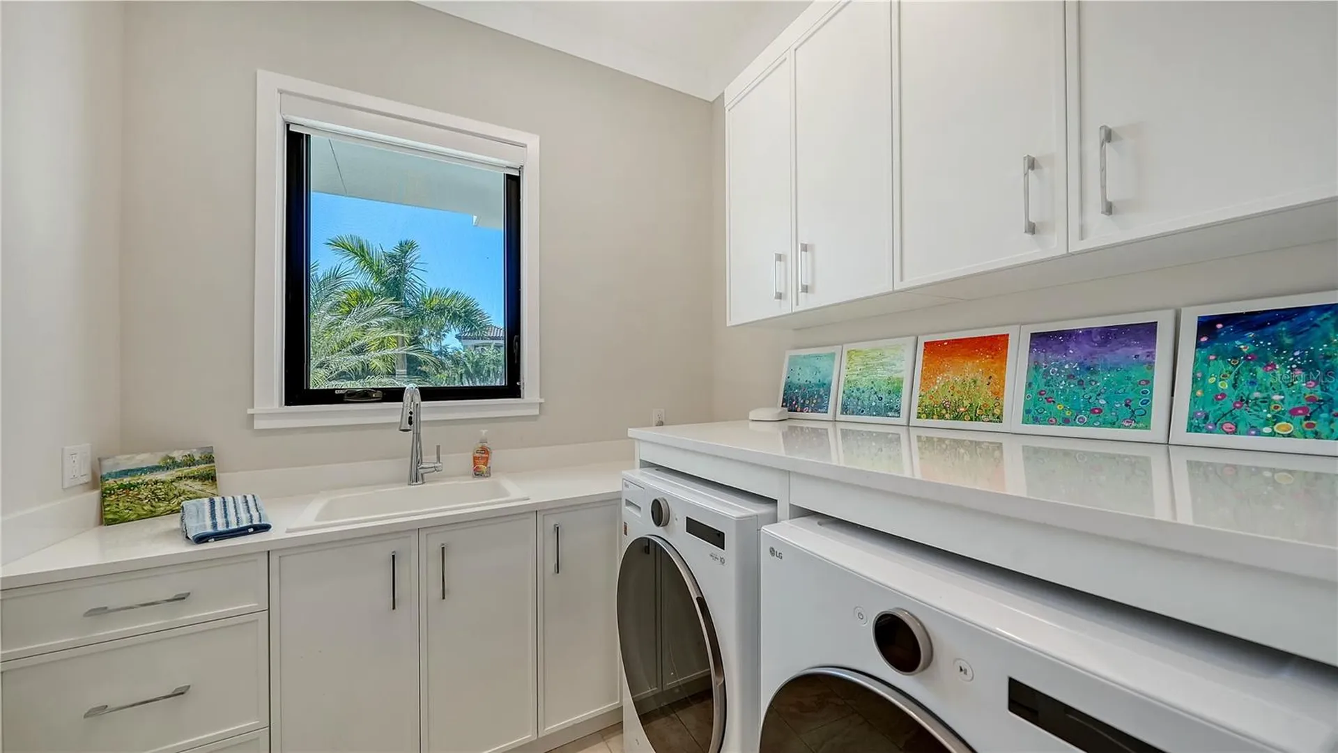 575 S Spoonbill Drive Sarasota FL 34236