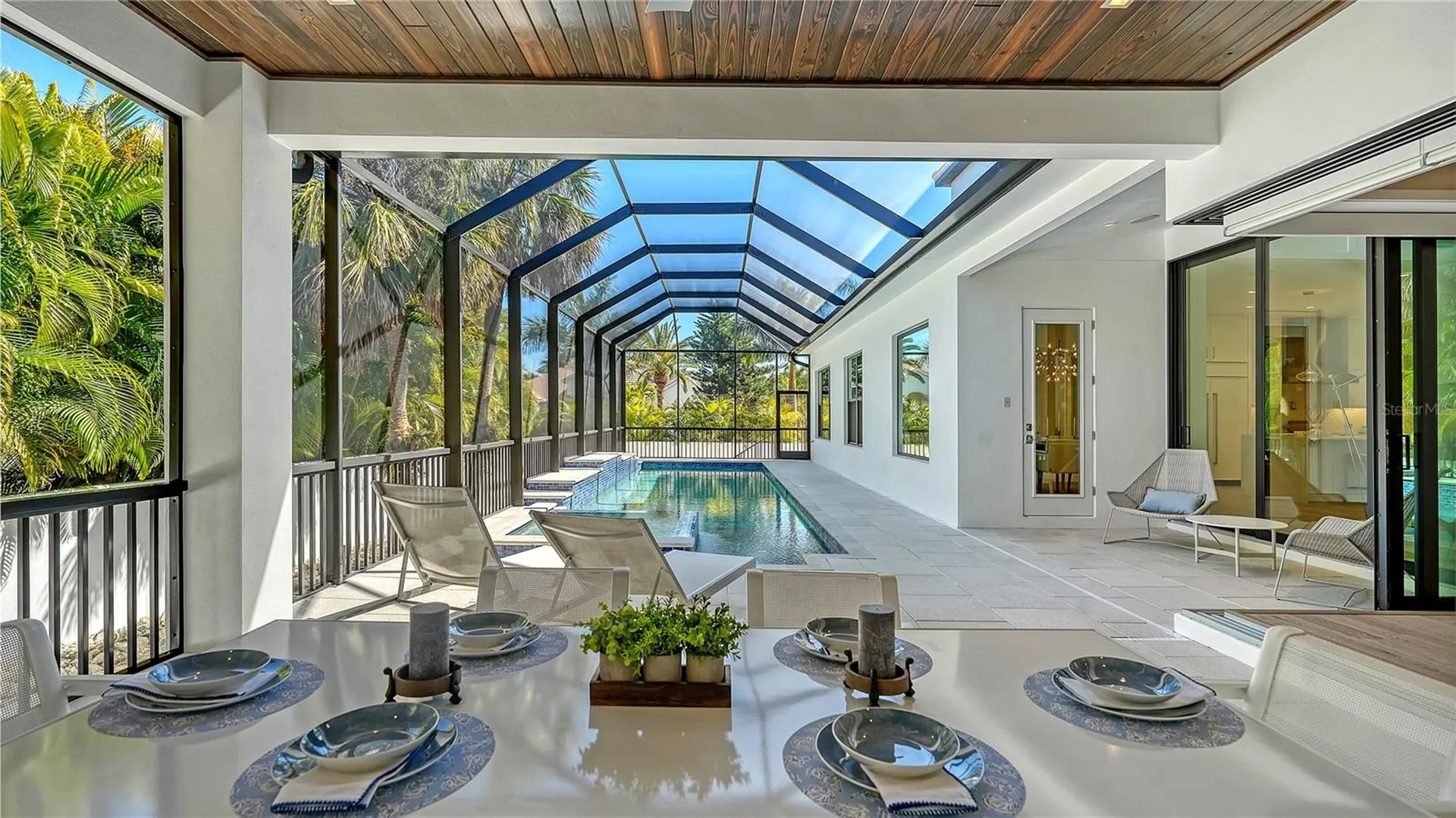 575 S Spoonbill Drive Sarasota FL 34236