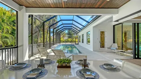 575 S Spoonbill Drive Sarasota FL 34236