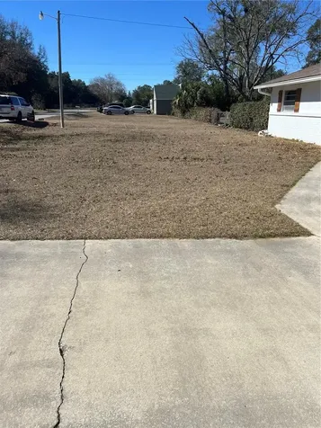 5561 NE 5th Place Ocala FL 34470