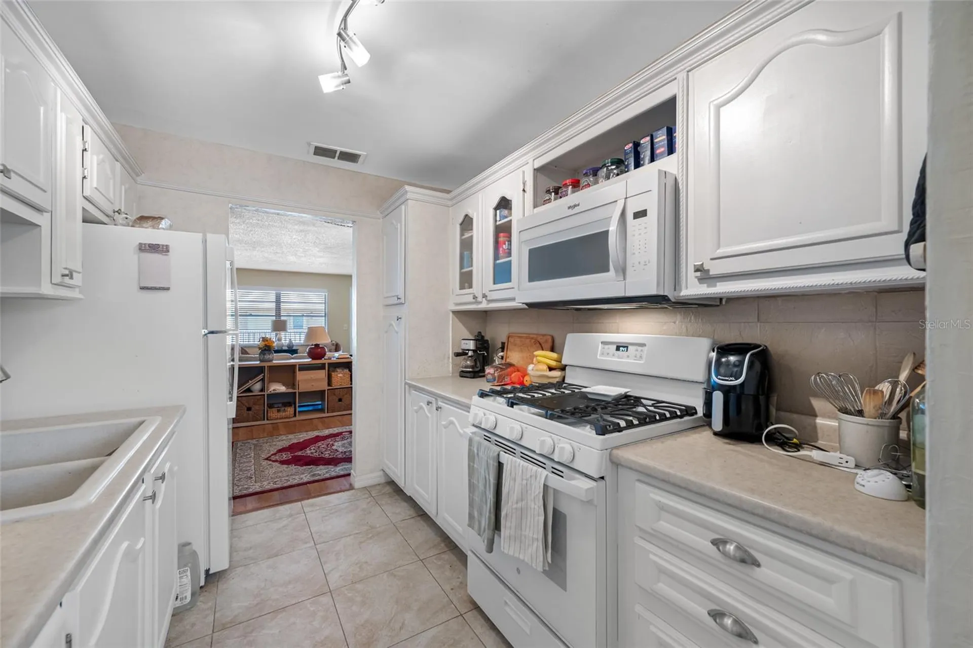 5217 81st Street N St Petersburg FL 33709