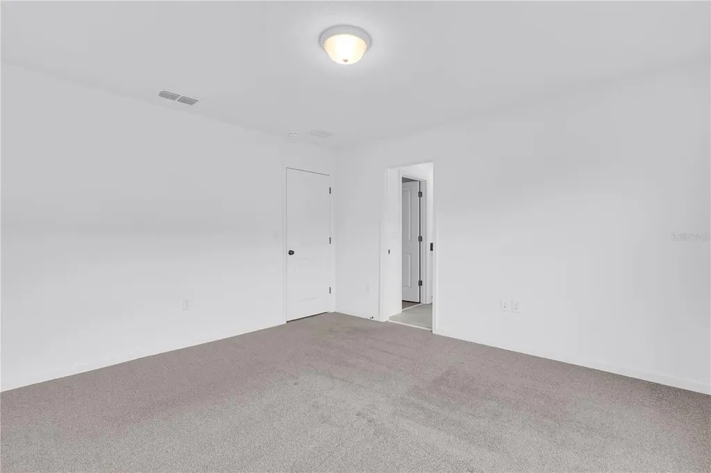 1160 Lakeshore Breeze Place Kissimmee FL 34747