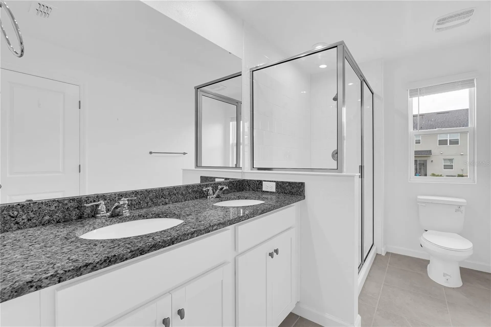 1160 Lakeshore Breeze Place Kissimmee FL 34747