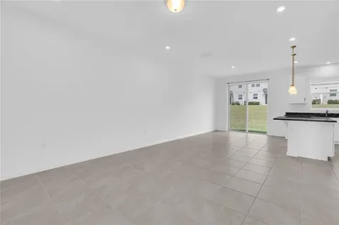 1160 Lakeshore Breeze Place Kissimmee FL 34747