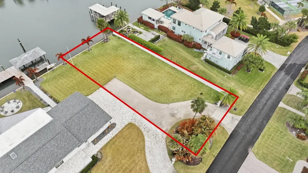 104 East Circle Drive New Smyrna Beach FL 32169