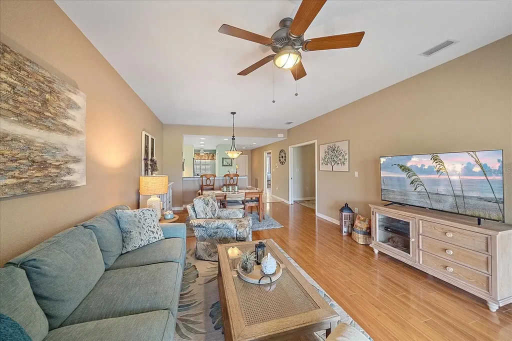 6334 Grand Oak Circle Bradenton FL 34203