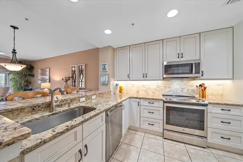 6334 Grand Oak Circle Bradenton FL 34203