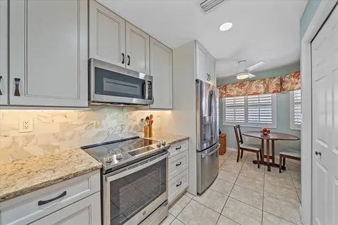 6334 Grand Oak Circle Bradenton FL 34203