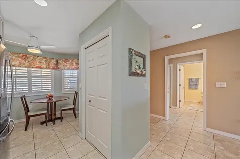 6334 Grand Oak Circle Bradenton FL 34203