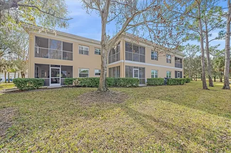 6334 Grand Oak Circle Bradenton FL 34203