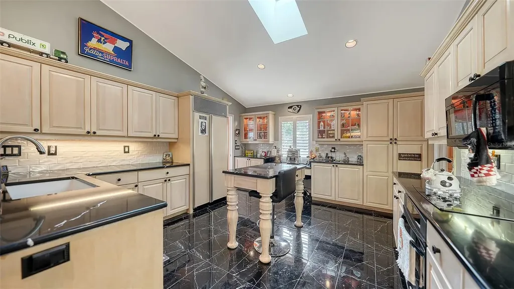 7421 Weeping Willow Boulevard Sarasota FL 34241