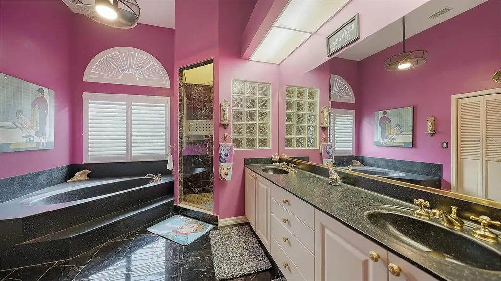 7421 Weeping Willow Boulevard Sarasota FL 34241