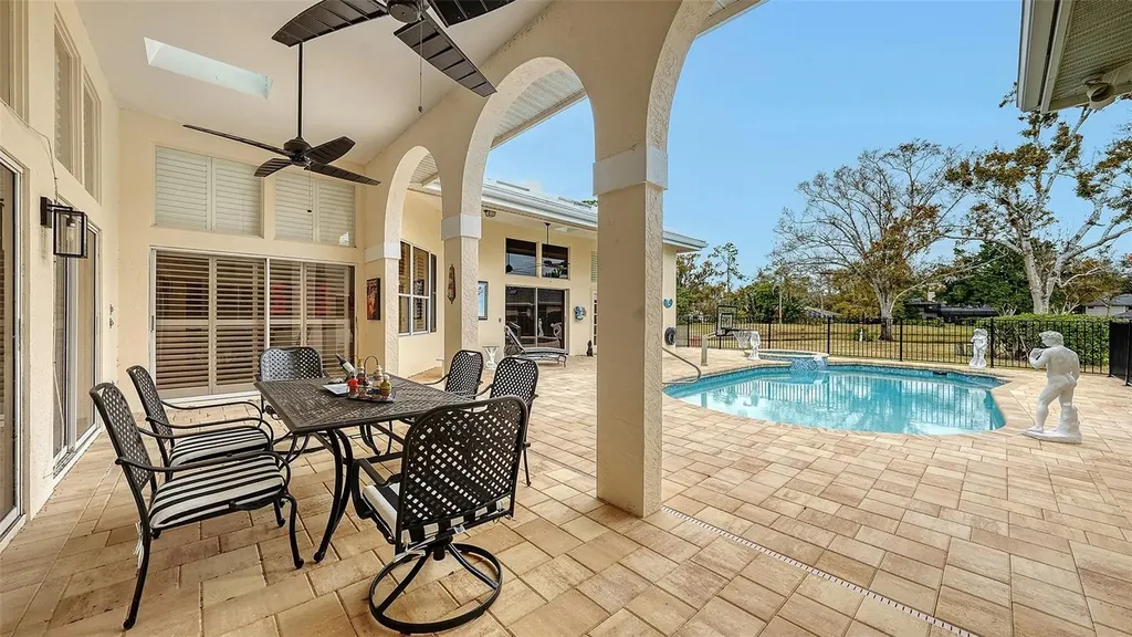 7421 Weeping Willow Boulevard Sarasota FL 34241