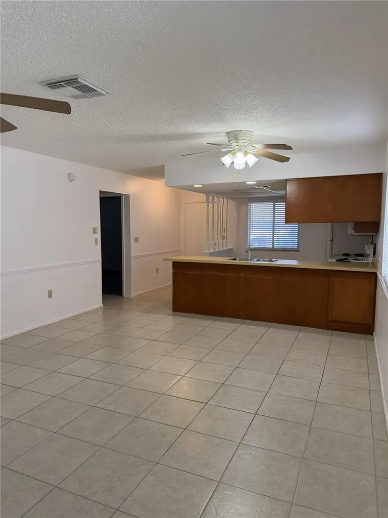 2888 Bancroft Circle E Palm Harbor FL 34683