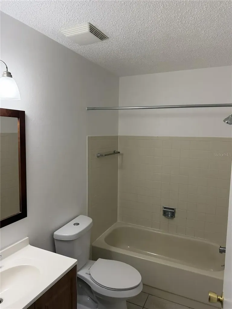 2888 Bancroft Circle E Palm Harbor FL 34683