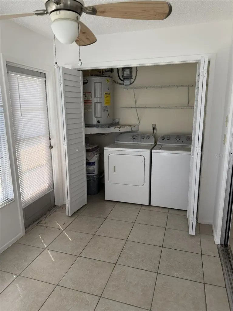 2888 Bancroft Circle E Palm Harbor FL 34683