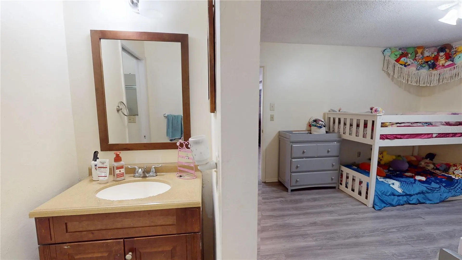 2888 Bancroft Circle E Palm Harbor FL 34683