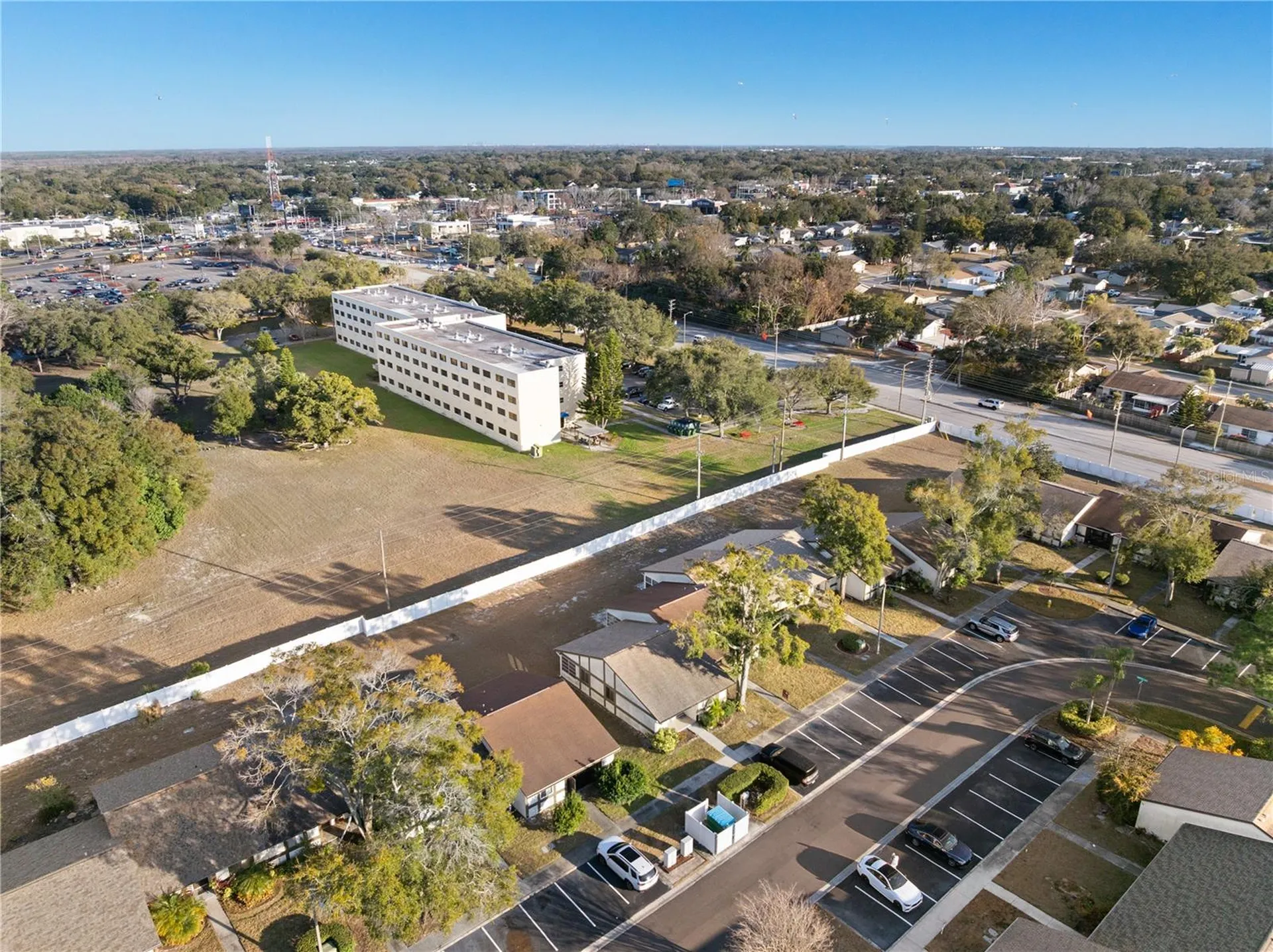 2888 Bancroft Circle E Palm Harbor FL 34683