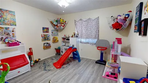 2888 Bancroft Circle E Palm Harbor FL 34683