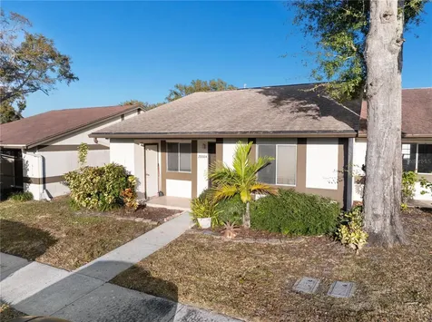 2888 Bancroft Circle E Palm Harbor FL 34683