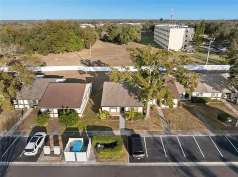2888 Bancroft Circle E Palm Harbor FL 34683