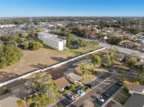 2888 Bancroft Circle E Palm Harbor FL 34683