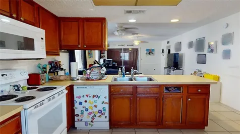 2888 Bancroft Circle E Palm Harbor FL 34683