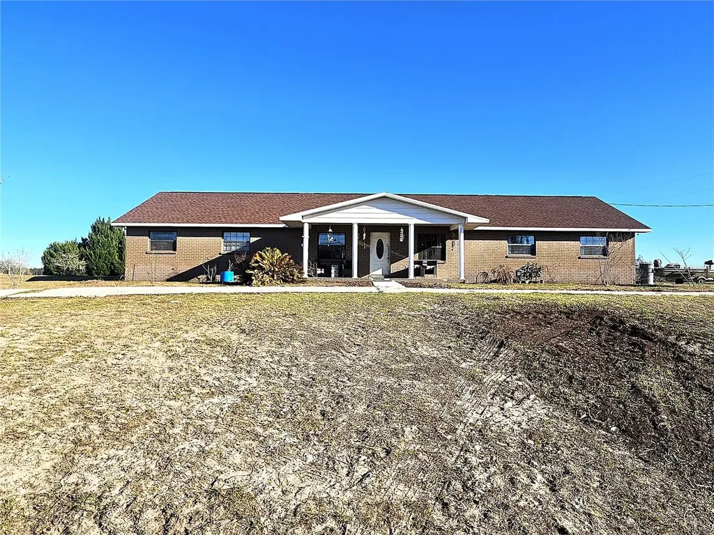 13308 Duck Lake Canal Road Dade City FL 33525