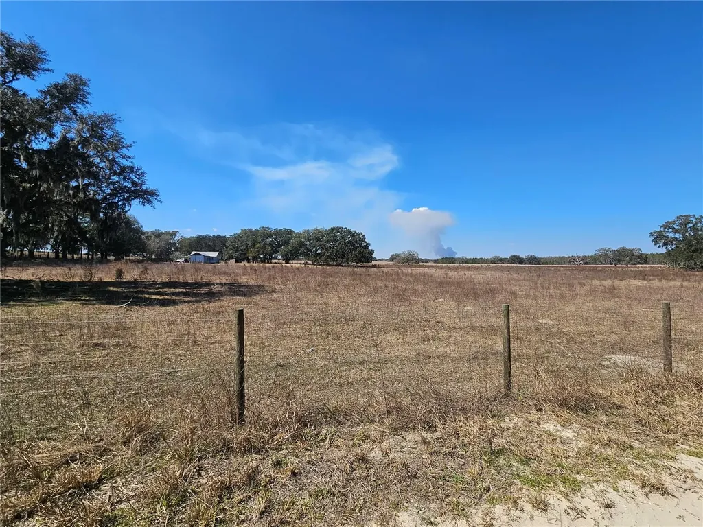 13308 Duck Lake Canal Road Dade City FL 33525