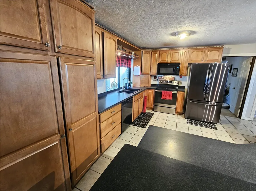 13308 Duck Lake Canal Road Dade City FL 33525