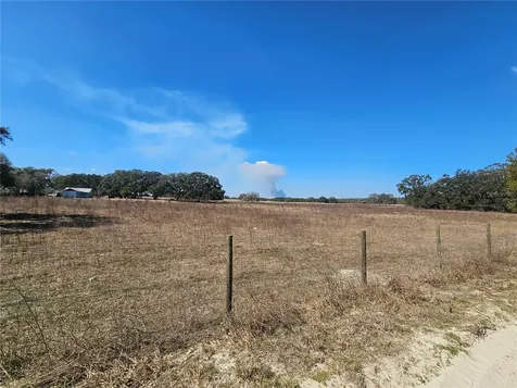 13308 Duck Lake Canal Road Dade City FL 33525