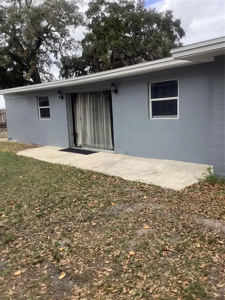 4417 Perch Street Tampa FL 33617