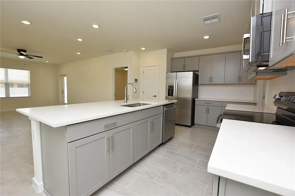 3183 Cup Drive Lakeland FL 33803