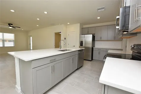 3183 Cup Drive Lakeland FL 33803