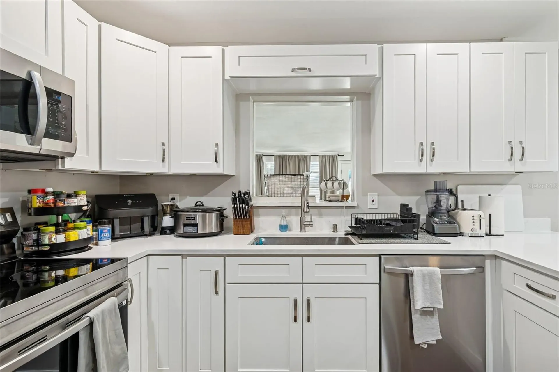 2302 S Arrawana Avenue Tampa FL 33629