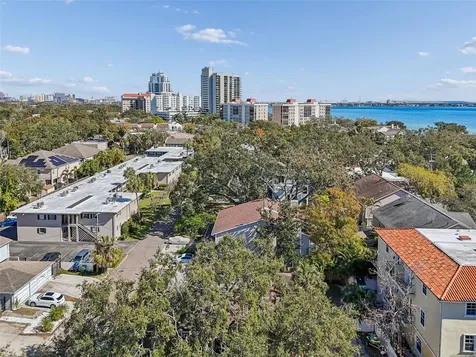 2302 S Arrawana Avenue Tampa FL 33629