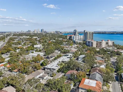 2302 S Arrawana Avenue Tampa FL 33629