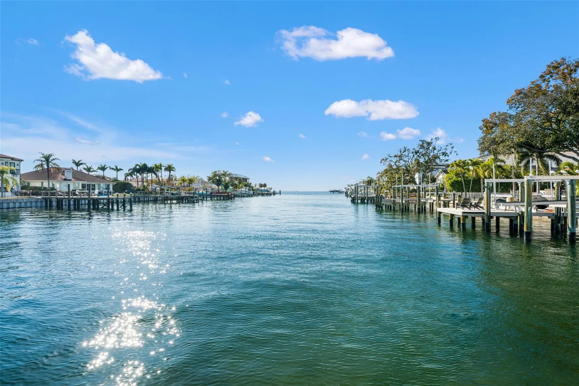 2605 S Beach Drive Tampa FL 33629