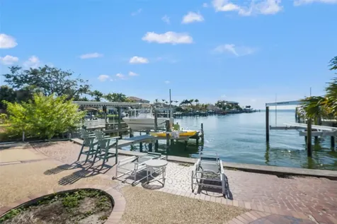 2605 S Beach Drive Tampa FL 33629