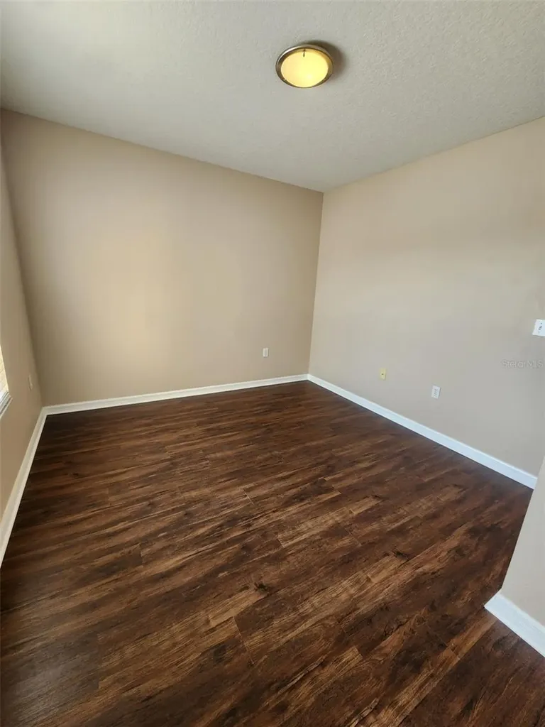 2453 Formax Drive Orlando FL 32828