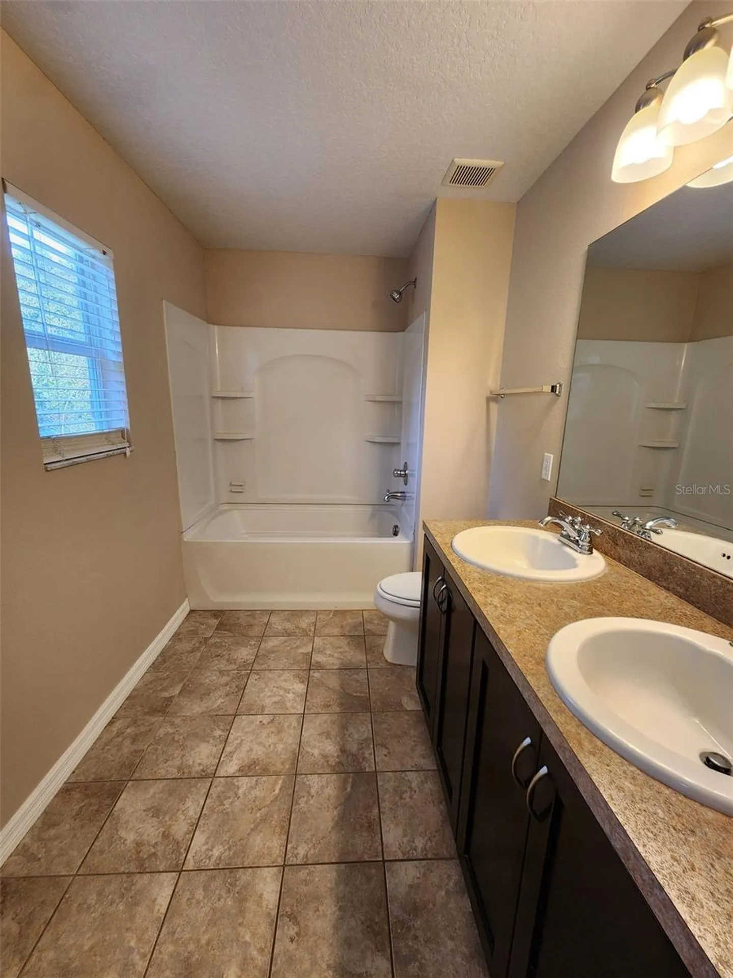 2453 Formax Drive Orlando FL 32828