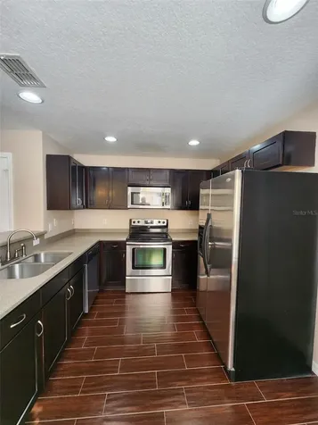 2453 Formax Drive Orlando FL 32828