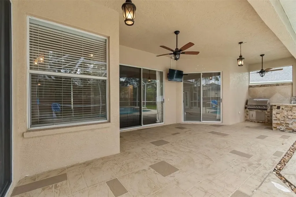16329 Ashington Park Drive Tampa FL 33647